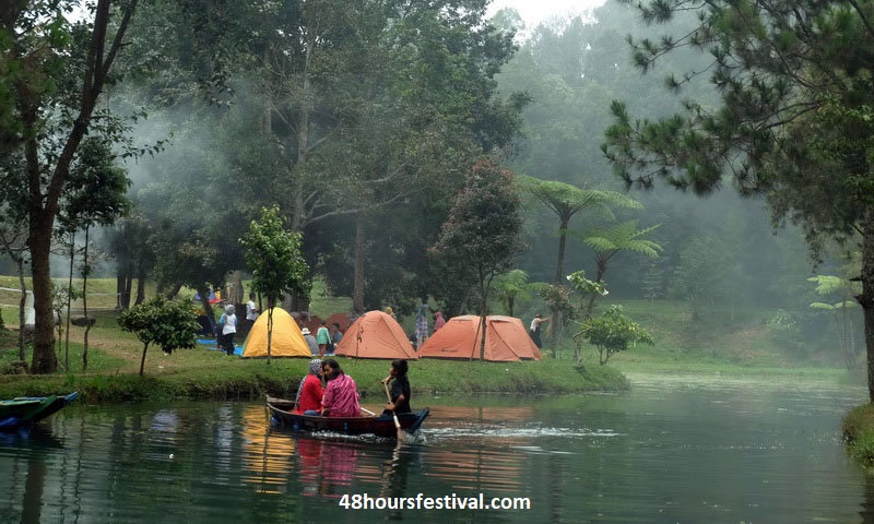 5 Tempat Camping Paling Indah di Indonesia