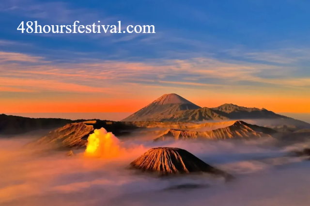 Menikmati Sunrise di Gunung Bromo